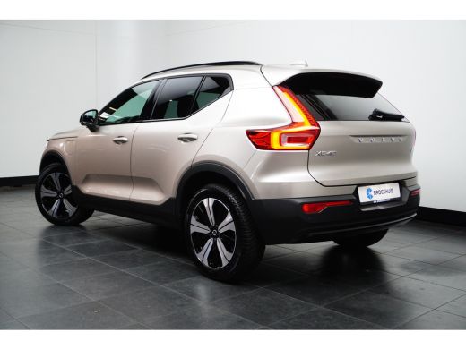 Volvo  XC40 Volvo 1.5 T5 Recharge Plus Dark | Blis | Elektrisch bedienbare stoel | Stoel + Stuurverw | Harman... ActivLease financial lease