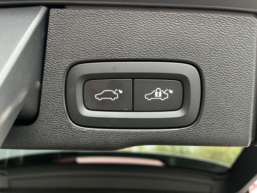 Volvo  XC60 Volvo 2.0 T6 Plug-in Hybrid AWD Inscription | Audio installatie premium | Audio installatie premi... ActivLease financial lease