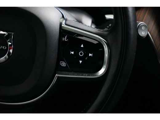 Volvo  XC60 Volvo 2.0 T8 Plug-in Hybrid AWD Inscription ActivLease financial lease