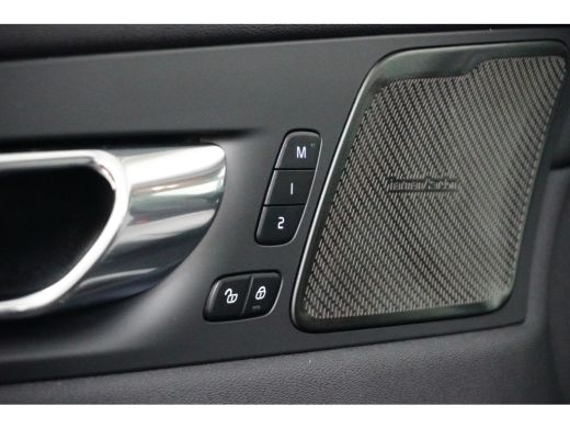 Volvo  XC60 Volvo 2.0 T8 Plug-in Hybrid AWD Inscription ActivLease financial lease