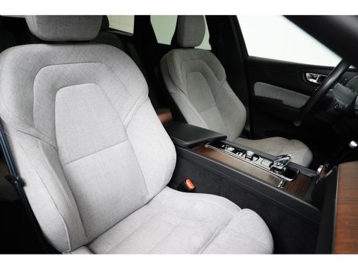Volvo  XC60 Volvo 2.0 T8 Plug-in Hybrid AWD Inscription ActivLease financial lease