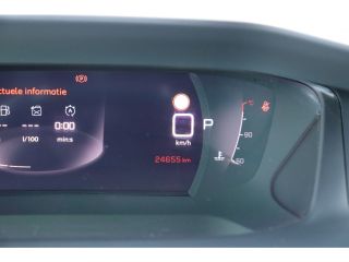Peugeot 2008 1.2 PURETECH 130PK GT PACK AUTOMAAT / NAVI / LEDER / CLIMA / FULL-LED / 17" LMV / CAMERA / WINTER...