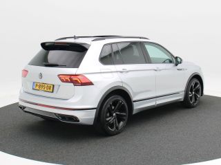 Volkswagen Tiguan 1.5 TSi 150 Pk Automaat R-Line Business+ | Full LED | Panoramadak | Black Style | Camera | Naviga...
