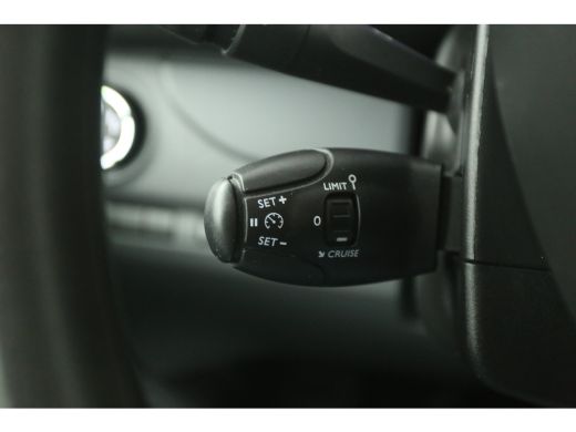 Citroën Jumpy 2.0 BlueHDI L3H1 Airco Cruise Carplay LED Parkeersensoren 3 Persoons Elektrpakket ActivLease financial lease