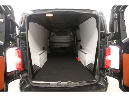 Citroën Jumpy 2.0 BlueHDI L3H1 Airco Cruise Carplay LED Parkeersensoren 3 Persoons Elektrpakket ActivLease financial lease