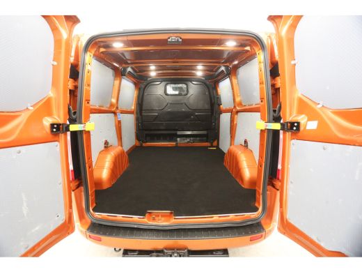 Ford Transit Custom 290 2.0 TDCI L1H1 Sport 185PK Automaat Airco Camera Cruise Carplay PDC LED 3 Persoons 18"LMV Trek... ActivLease financial lease