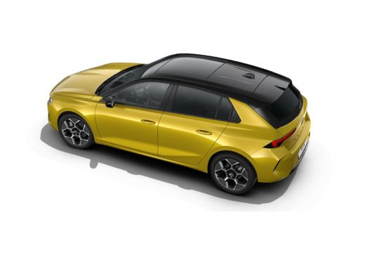 Opel Astra Opel GS | 18" Lichtmetalen velgen bi-colour met grijze accenten, Pentagon | 3,7 kW boordlader (en... ActivLease financial lease