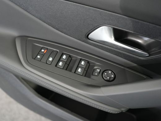 Peugeot 408 Peugeot Allure | Climate control met links/rechts gescheiden regeling en high efficiëncy koolstof... ActivLease financial lease