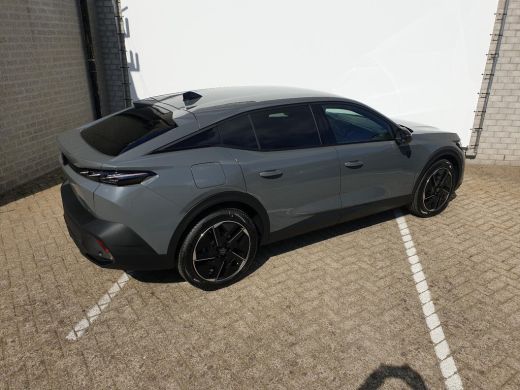 Peugeot 408 Peugeot GT | 19" lichtmetalen velgen 'GRAPHITE' | Adaptieve cruise control | Climate control met ... ActivLease financial lease
