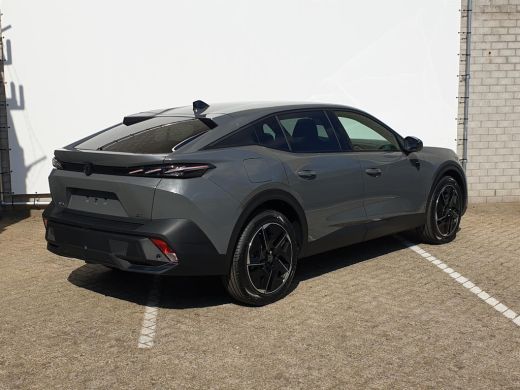 Peugeot 408 Peugeot GT | 19" lichtmetalen velgen 'GRAPHITE' | Adaptieve cruise control | Climate control met ... ActivLease financial lease