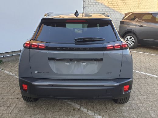 Peugeot e-2008 Peugeot GT - Electric | Advanced Active Safety Brake met camera en radar | Climate Control | Elek... ActivLease financial lease