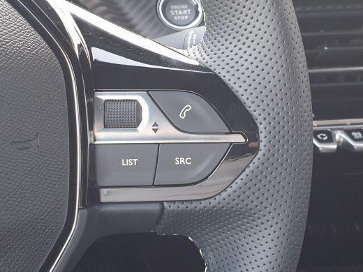 Peugeot e-2008 Peugeot GT - Electric | Advanced Active Safety Brake met camera en radar | Climate Control | Elek... ActivLease financial lease