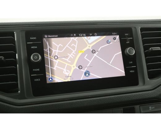 Volkswagen Crafter 35 2.0 TDI L3H2 DSG Automaat 141PK Airco Camera Carplay Cruise Navigatie 3 Persoons ActivLease financial lease