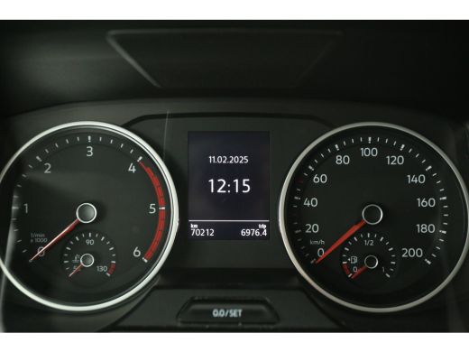 Volkswagen Crafter 35 2.0 TDI L3H2 DSG Automaat 141PK Airco Camera Carplay Cruise Navigatie 3 Persoons ActivLease financial lease