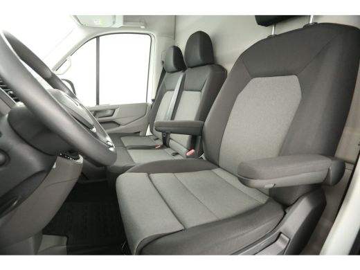 Volkswagen Crafter 35 2.0 TDI L3H2 DSG Automaat 141PK Airco Camera Carplay Cruise Navigatie 3 Persoons ActivLease financial lease