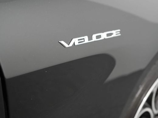 Alfa Romeo Giulia 2.0 T GME AWD Veloce | 10-voudig electrisch verstelbare bestuurdersstoel met geheugenfunctie | Ap... ActivLease financial lease