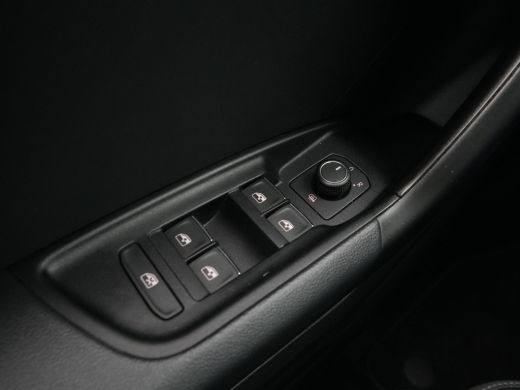 Audi A1 Sportback 25 TFSI epic Navi via App Clima Cruise Lm Velgen ActivLease financial lease