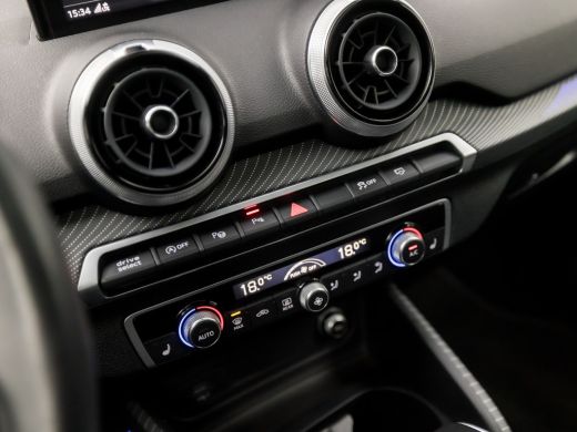 Audi Q2 35 TFSI S-Line Sport 150Pk Automaat (SCHUIFDAK, VIRTUAL COCKPIT, APPLE CARPLAY, BANG&OLUFSEN, STO... ActivLease financial lease