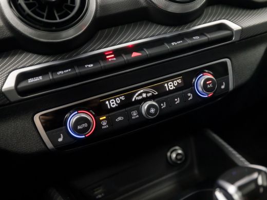 Audi Q2 35 TFSI S-Line Sport 150Pk Automaat (SCHUIFDAK, VIRTUAL COCKPIT, APPLE CARPLAY, BANG&OLUFSEN, STO... ActivLease financial lease