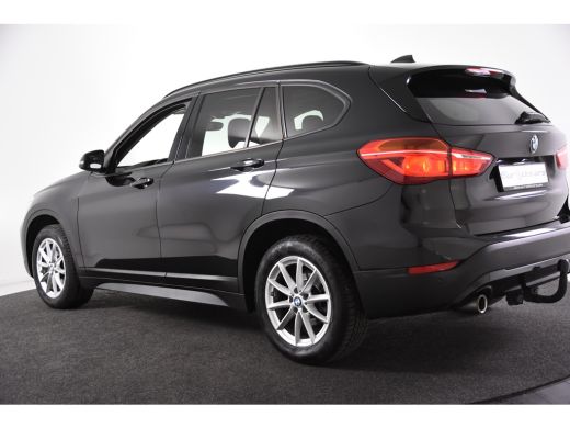 BMW X1 sDrive18i *1ste Eigenaar*Leer*Panoramadak*Stoelverwarming* ActivLease financial lease