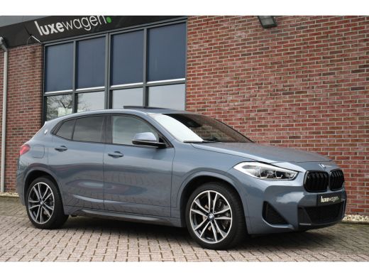 BMW X2 xDrive25e M-Sport Pano ACC HUD H/K El-zetels Camera ActivLease financial lease