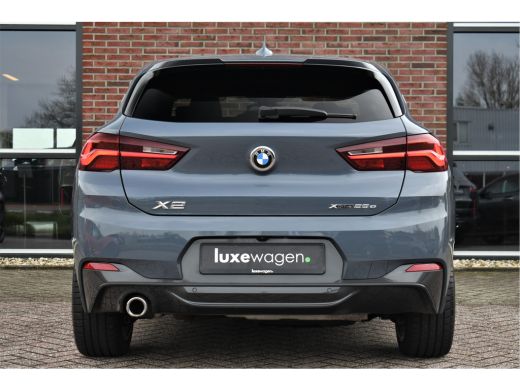 BMW X2 xDrive25e M-Sport Pano ACC HUD H/K El-zetels Camera ActivLease financial lease