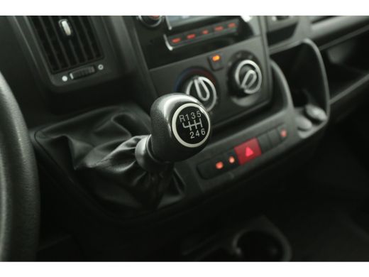 Citroën Jumper 30 2.0 BlueHDi L2H2 Airco Camera Cruise PDC 3 Persoons Elektrpakket ActivLease financial lease