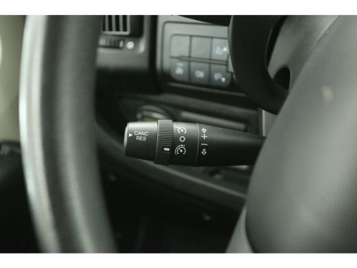 Citroën Jumper 30 2.0 BlueHDi L2H2 Airco Camera Cruise PDC 3 Persoons Elektrpakket ActivLease financial lease