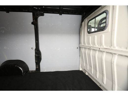 Citroën Jumper 30 2.0 BlueHDi L2H2 Airco Camera Cruise PDC 3 Persoons Elektrpakket ActivLease financial lease