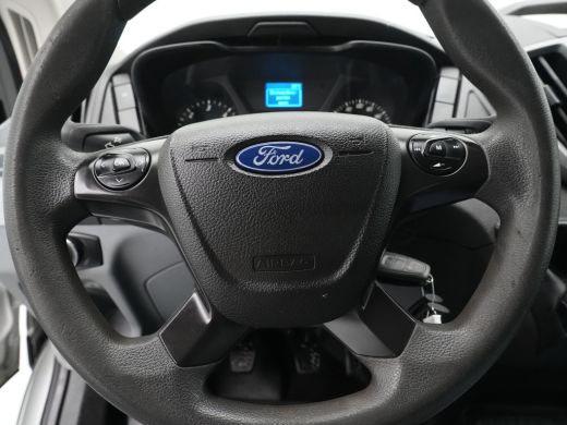 Ford Transit 350 2.0 TDCI L2H1 DC Ambiente Bluetooth Metallic Radio Kunstleder ActivLease financial lease