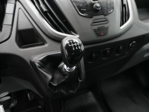 Ford Transit 350 2.0 TDCI L2H1 DC Ambiente Bluetooth Metallic Radio Kunstleder ActivLease financial lease