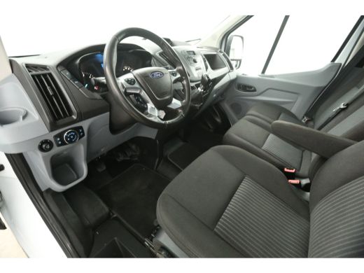 Ford Transit 350 2.0 TDCI L2H2 Trend 170PK Airco Cruise LED 2xSchuifdeur PDC 3 Persoons Stoelverw. Treeplank ActivLease financial lease