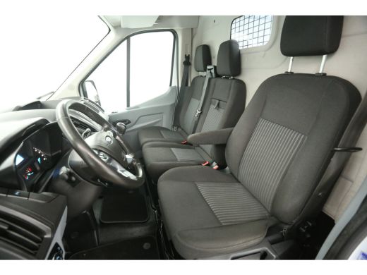 Ford Transit 350 2.0 TDCI L2H2 Trend 170PK Airco Cruise LED 2xSchuifdeur PDC 3 Persoons Stoelverw. Treeplank ActivLease financial lease