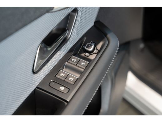 Opel Grandland GS - Electric | Draadloze telefoonlader (Inductie) | Elektronische klimaatregeling met twee zones... ActivLease financial lease
