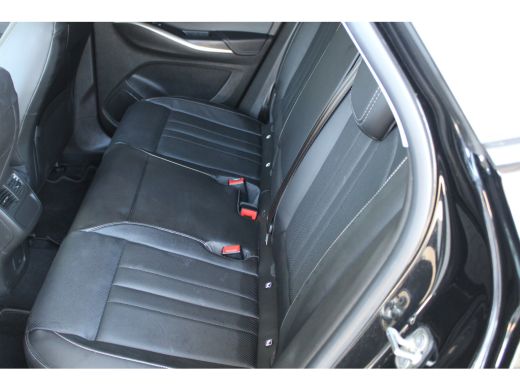 Opel Grandland Opel Ultimate 4x4 300pk | LEDER | Led matrix | Navi | ActivLease financial lease