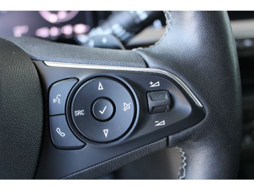 Opel Grandland Opel Ultimate 4x4 300pk | LEDER | Led matrix | Navi | ActivLease financial lease