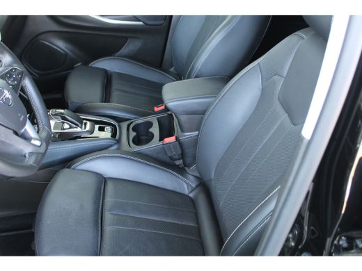 Opel Grandland Opel Ultimate 4x4 300pk | LEDER | Led matrix | Navi | ActivLease financial lease