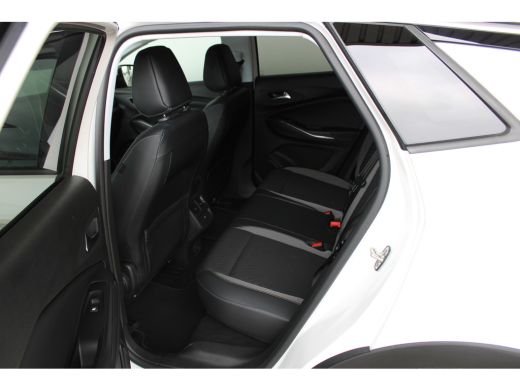 Opel Grandland X 1.2 Turbo Business Executive | Dodehoek detectie | Koplampen adaptief | Lichtmetalen velgen 18" ActivLease financial lease