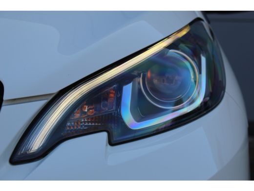 Peugeot 108 1.0 e-VTi Active | Achterbank in delen neerklapbaar | Audio installatie | Bluetooth telefoonvoorb... ActivLease financial lease