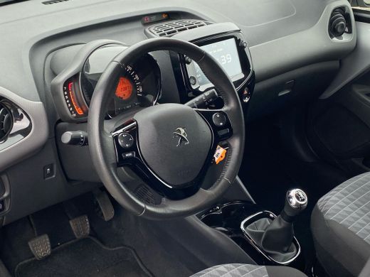Peugeot 108 1.0 e-VTi Allure | Camera | Climate C. | 15" LMV | CarPlay | Privacy Glass | Pack City ActivLease financial lease