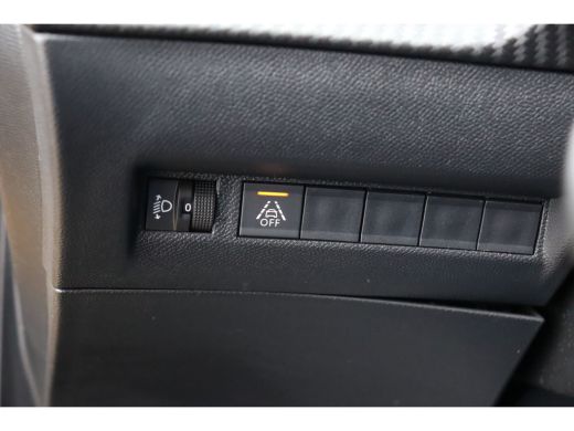 Peugeot 208 1.2 PURETECH 100PK ALLURE / NAVI / LEDER / CLIMA / FULL-LED / 16" LMV / 1E EIGENAAR / NIEUWSTAAT !! ActivLease financial lease