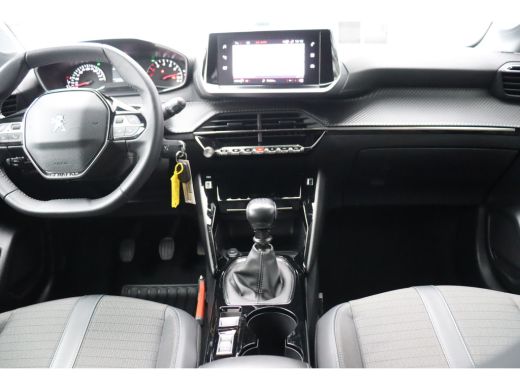 Peugeot 208 1.2 PURETECH 100PK ALLURE / NAVI / LEDER / CLIMA / FULL-LED / 16" LMV / 1E EIGENAAR / NIEUWSTAAT !! ActivLease financial lease