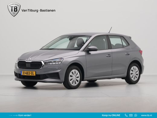 Skoda Fabia 1.0 TSI 95pk Ambition Navi via App Cruise Pdc Led 162 Skoda Fabia 1.0 TSI 95pk Ambition Navi via App Cruise Pdc Led 162