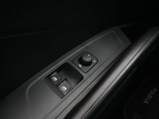 Skoda Fabia 1.0 TSI 95pk Ambition Navi via App Cruise Pdc Led 162 ActivLease financial lease