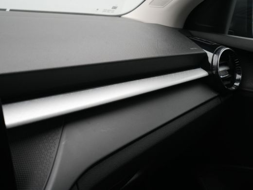 Skoda Fabia 1.0 TSI 95pk Ambition Navi via App Cruise Pdc Led 162 ActivLease financial lease