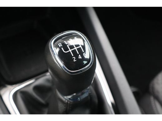 Skoda Octavia Combi 1.5 TSI First Edition | Stoelverwarming | Parkeersensoren | Navigatie | Apple Carplay/Andro... ActivLease financial lease