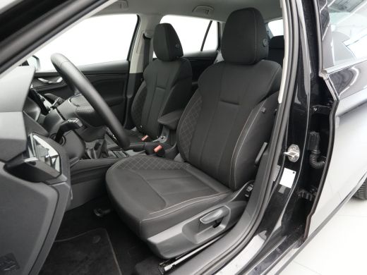 Skoda Scala 1.0 TSI 110pk Ambition Navi via App Airco Cruise Lm Velgen 122 ActivLease financial lease