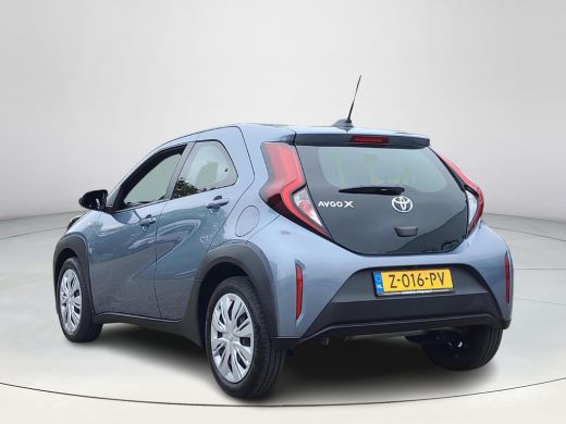 Toyota Aygo X 1.0 VVT-i MT Play | Apple CarPlay / Android Auto | Rijklaarprijs incl. garantie | ActivLease financial lease