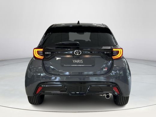 Toyota Yaris 1.5 Hybrid 130 GR Sport ActivLease financial lease