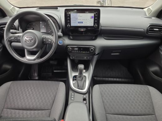 Toyota Yaris 1.5 Hybrid Dynamic Edition | Apple CarPlay | Head Up | Stoel/stuurverwarming | Rijklaarprijs incl... ActivLease financial lease